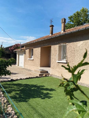 Maison avec jardin, proche centre ville de l'Isle-sur-la-Sorgue